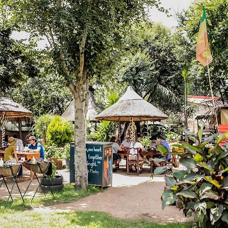 Lebo'S Soweto Backpackers 호스텔 외부 사진