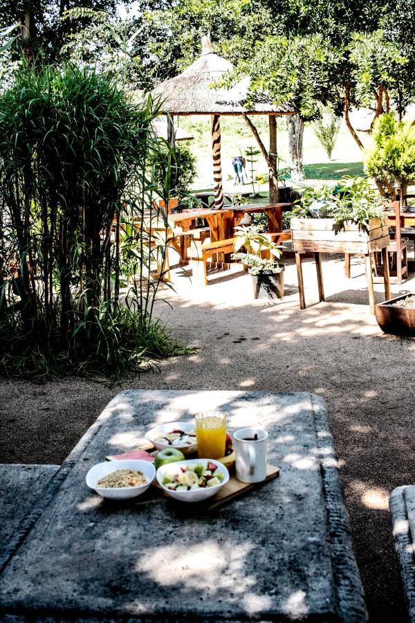 Lebo'S Soweto Backpackers 호스텔 외부 사진