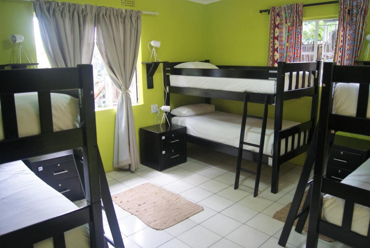 Lebo'S Soweto Backpackers 호스텔 외부 사진