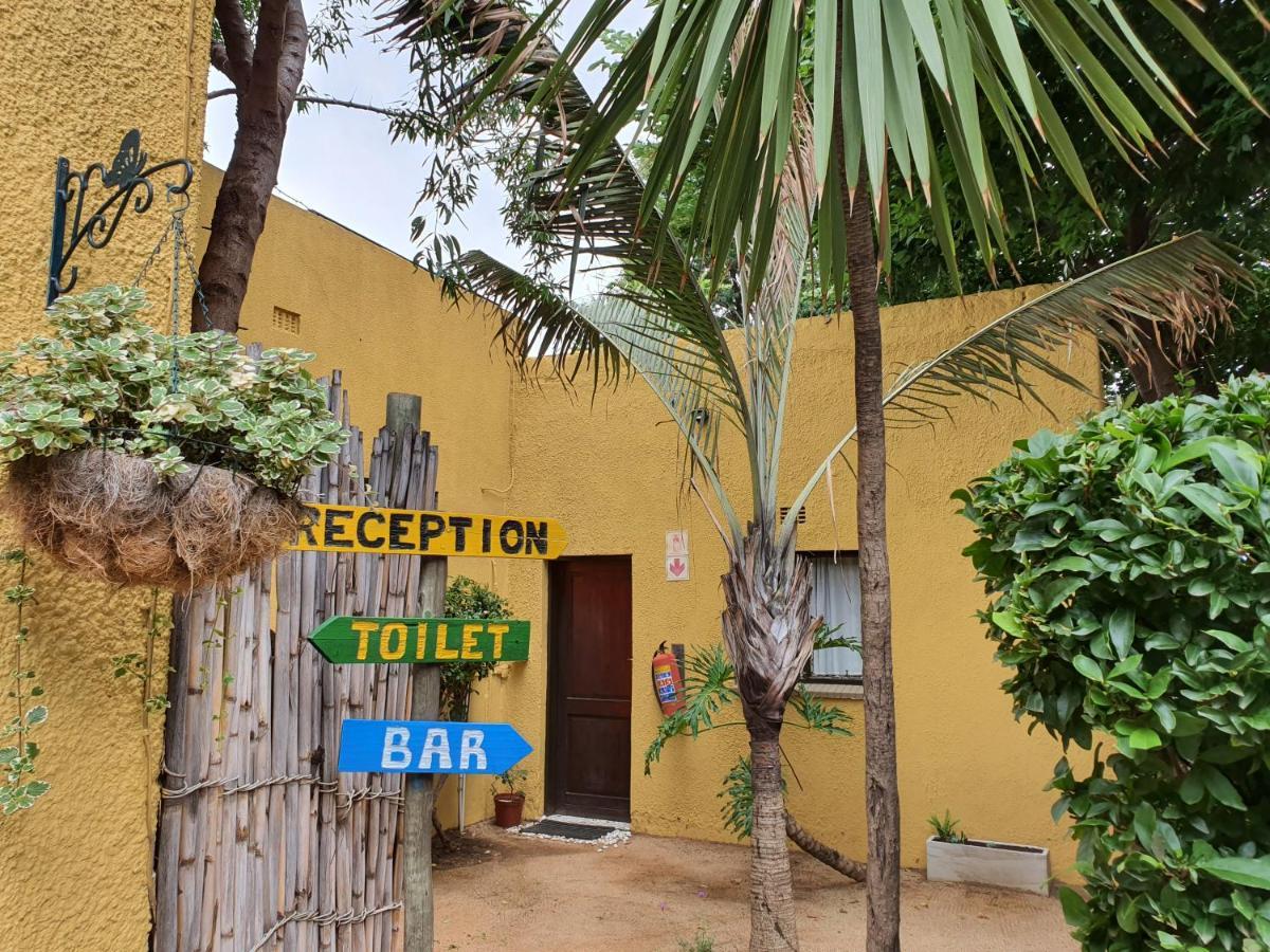 Lebo'S Soweto Backpackers 호스텔 외부 사진
